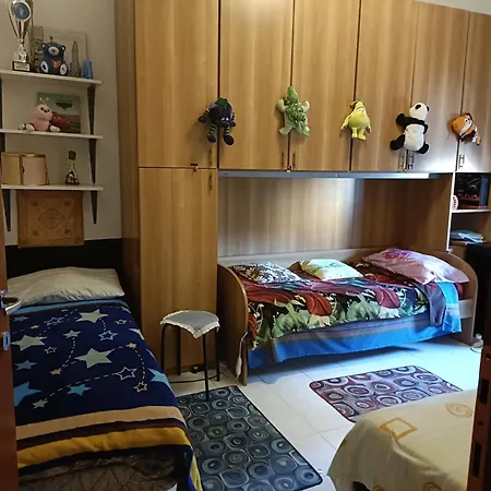 Casa Vicino Villapizzone Homestay *